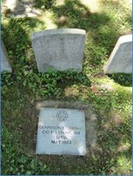 Godwin_Dennison_L_SM.jpg
